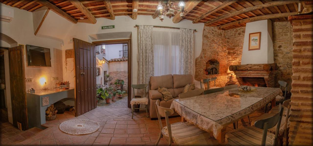 Casa Rural La Casana Fuente del Arco ภายนอก รูปภาพ